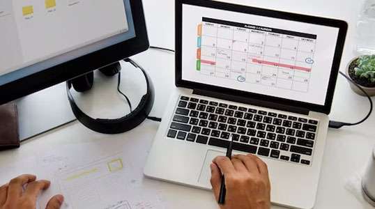 Attendance-Tracking-and-Leave-Management